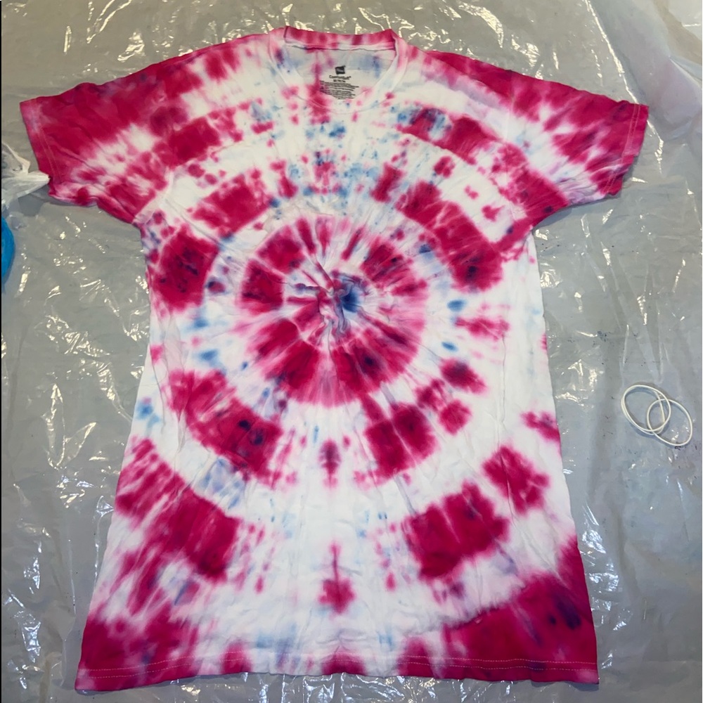 CUSTOM Pink slushie tie dye t shirt